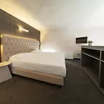 Al Campanile - Luxury & 巴韦诺