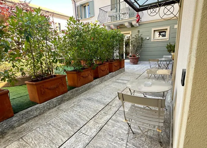 Al Campanile - Luxury & 3* Baveno