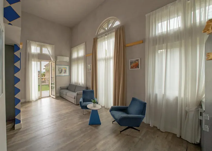 Al Campanile - Luxury & 3* Baveno