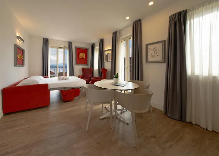 Hotel Al Campanile - Luxury & 3*