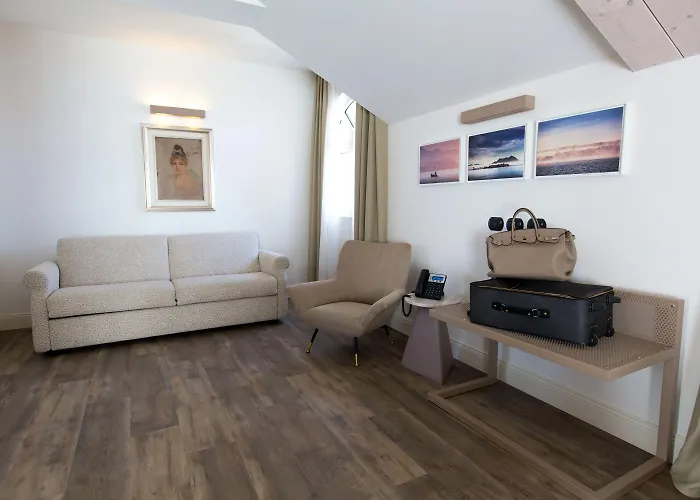 Al Campanile - Luxury & 3*