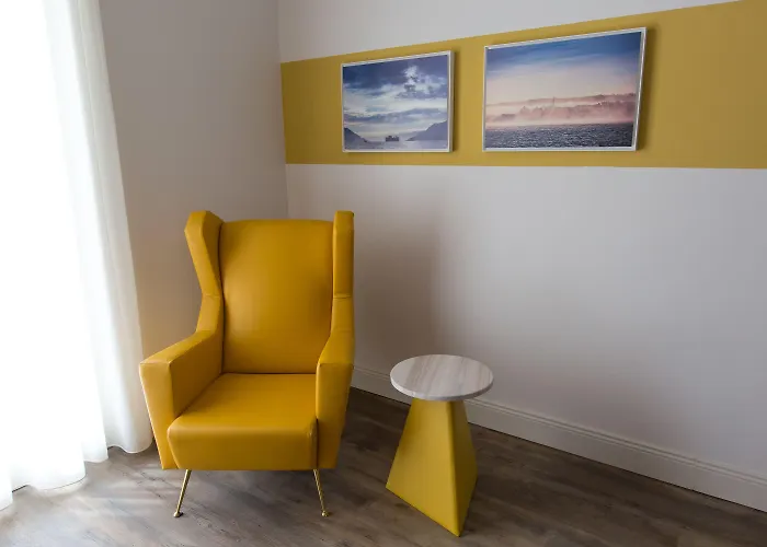 Al Campanile - Luxury & 3* Baveno