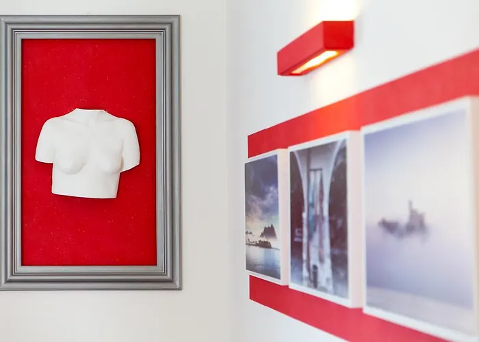 Al Campanile - Luxury & 3* Baveno